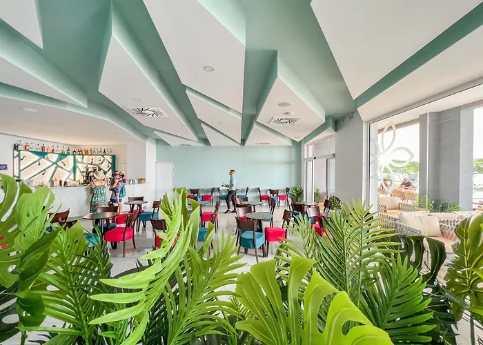 Hotel mit Pool: Sentido Marea Hotel